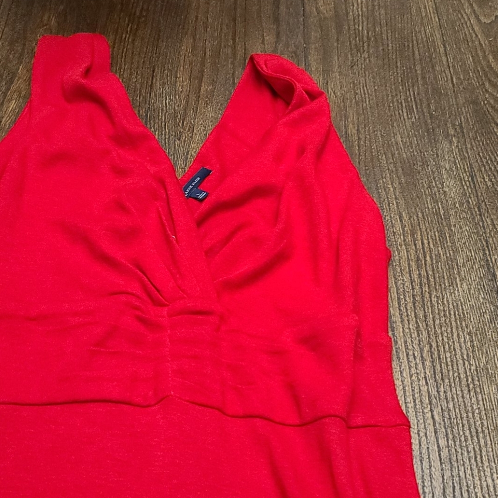 Dress - Picture 2 of 4